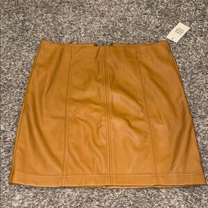 Chic Tan Leather Mini Skirt